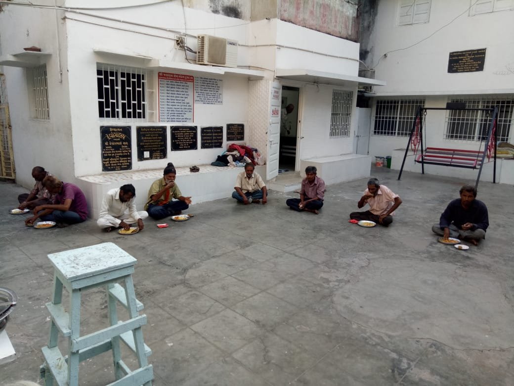 Food for those in need during COVID-19, Rajkot